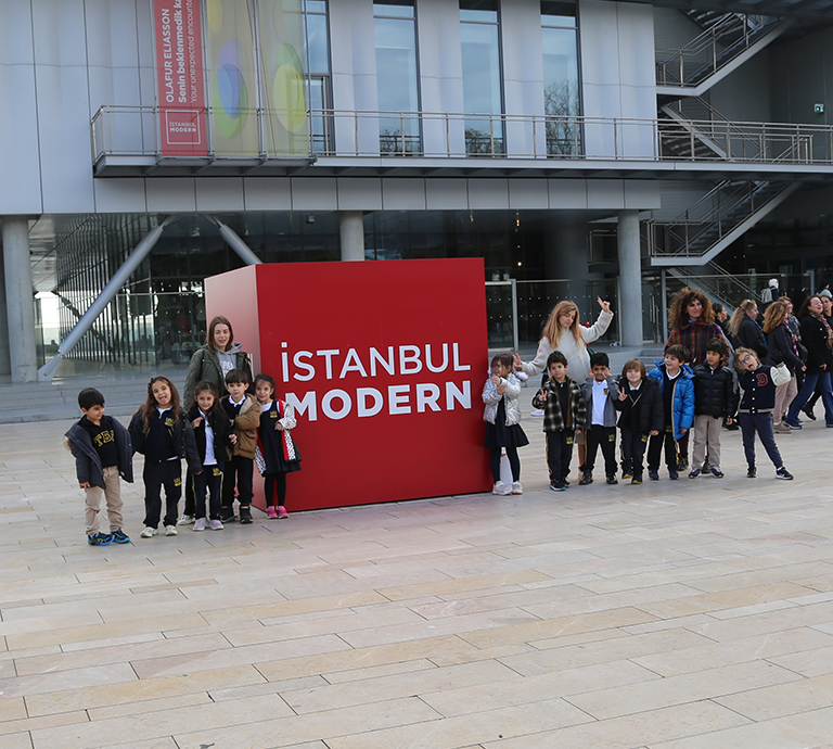 Öğrencilerimiz İstanbul Modern Sanat Müzesini gezdi